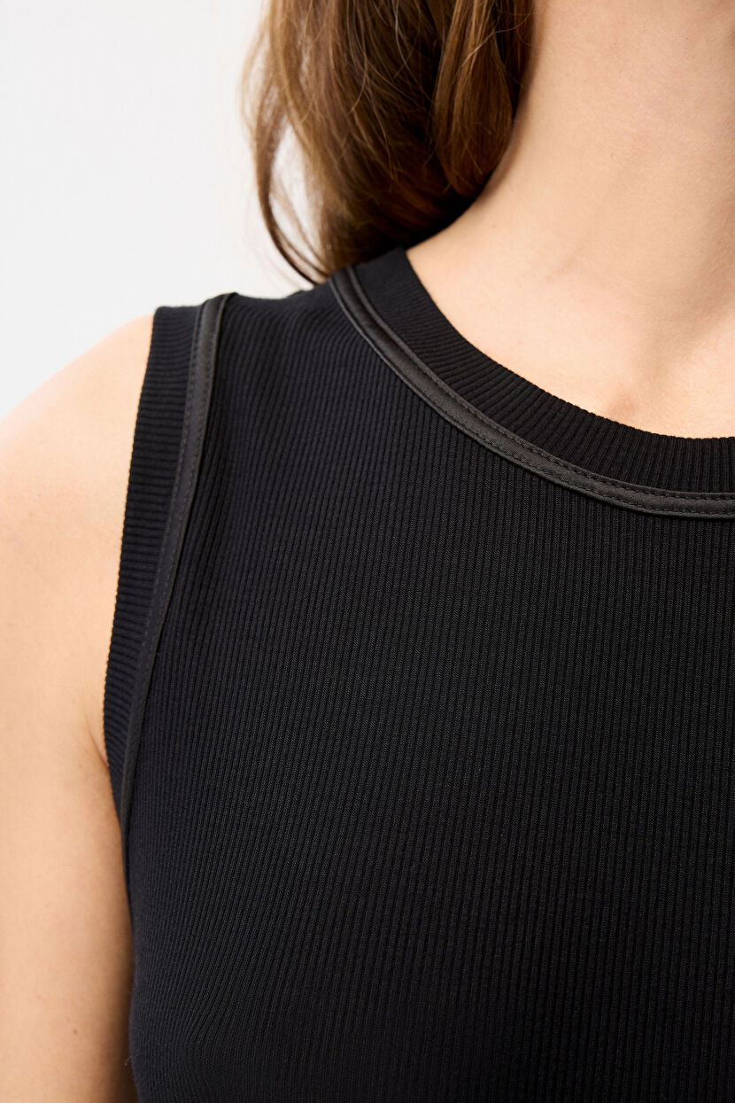 Women's Tank Top Models, Lacy & Crop Tanks | adL