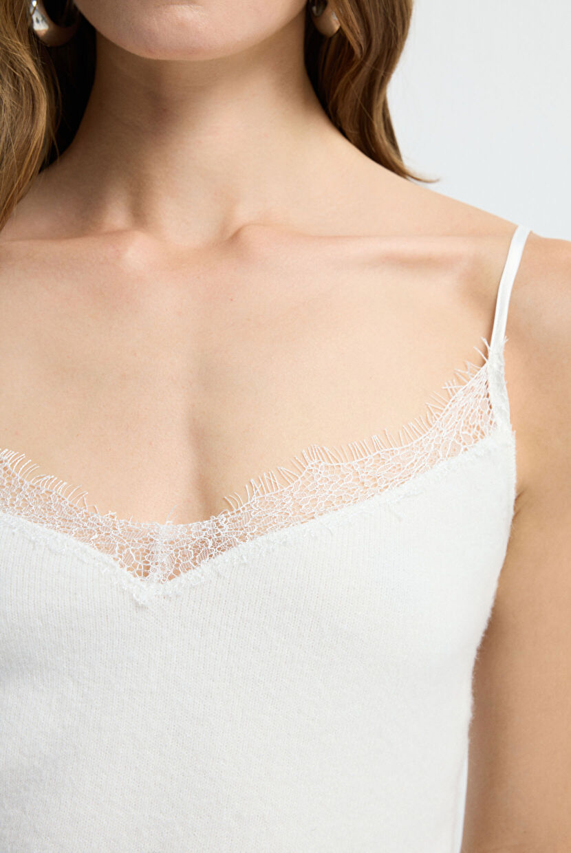 Ecru Lace Detailed Cashmere Knitwear Tank Top 10245292000-083 | adL