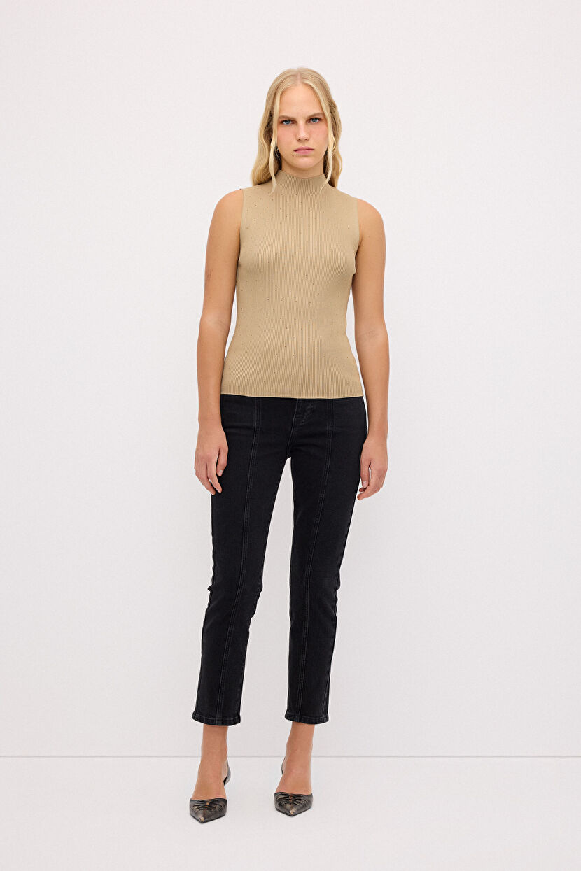Beige Stoned Turtleneck Sleeveless Knitted Blouse 11544473000-066