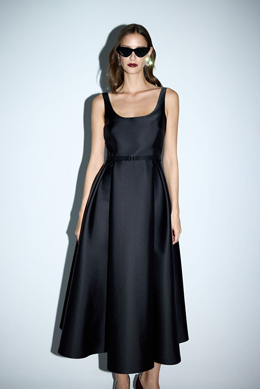 Black Sleeveless Midi Length Dress 12443243003-001 | adL