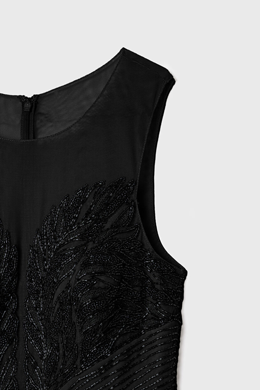 Siyah Night Zoom Kolsuz İşlemeli Elbise 12444633000-001 | adL