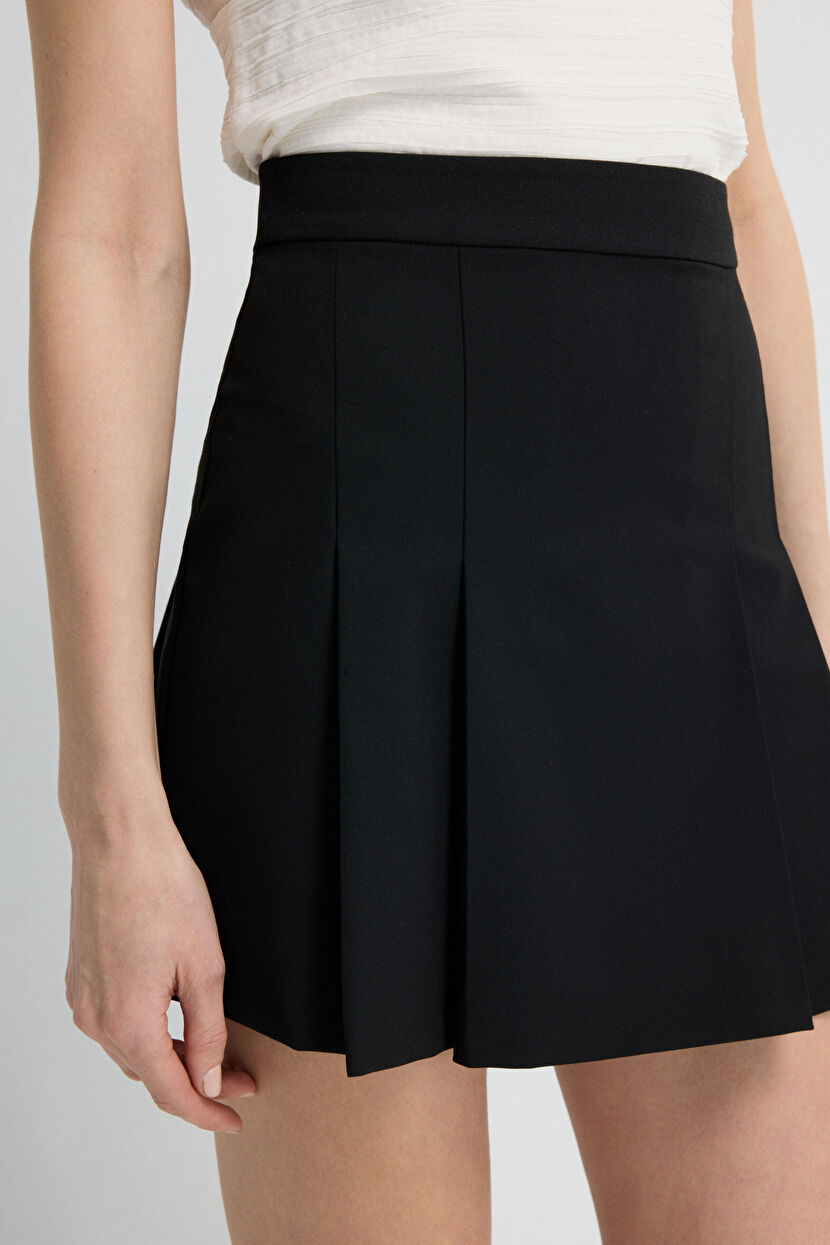 Black Pleated Mini Skirt 12742952007-001 | adL