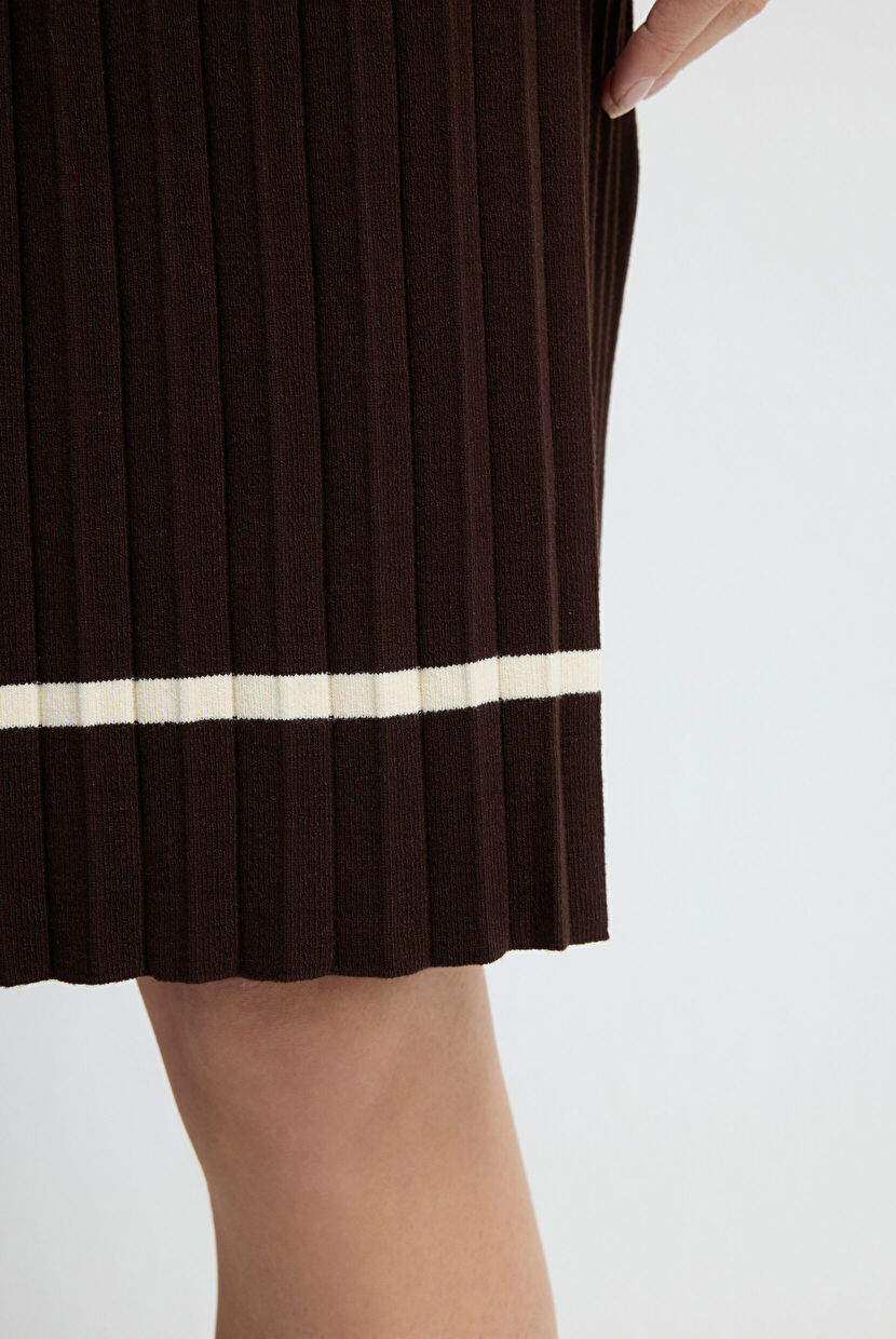 Brown Pleated Tricot Skirt 12745652000-010 | adL