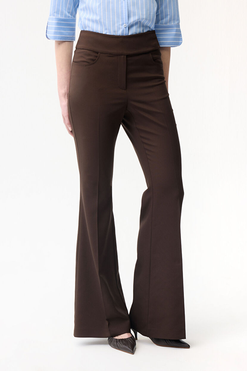 Brown Pocketed Trousers 15346424000-010 | adL
